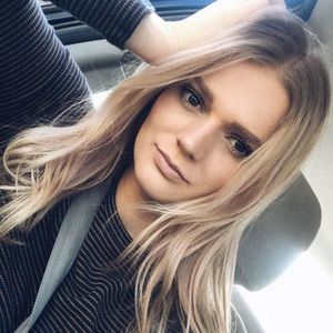 Meet your Posher, Charlotte